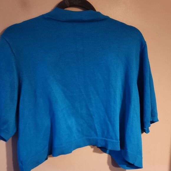 Beatiful Blue  Crop Women's Sweater Size 18-20 - Picture 5 of 5